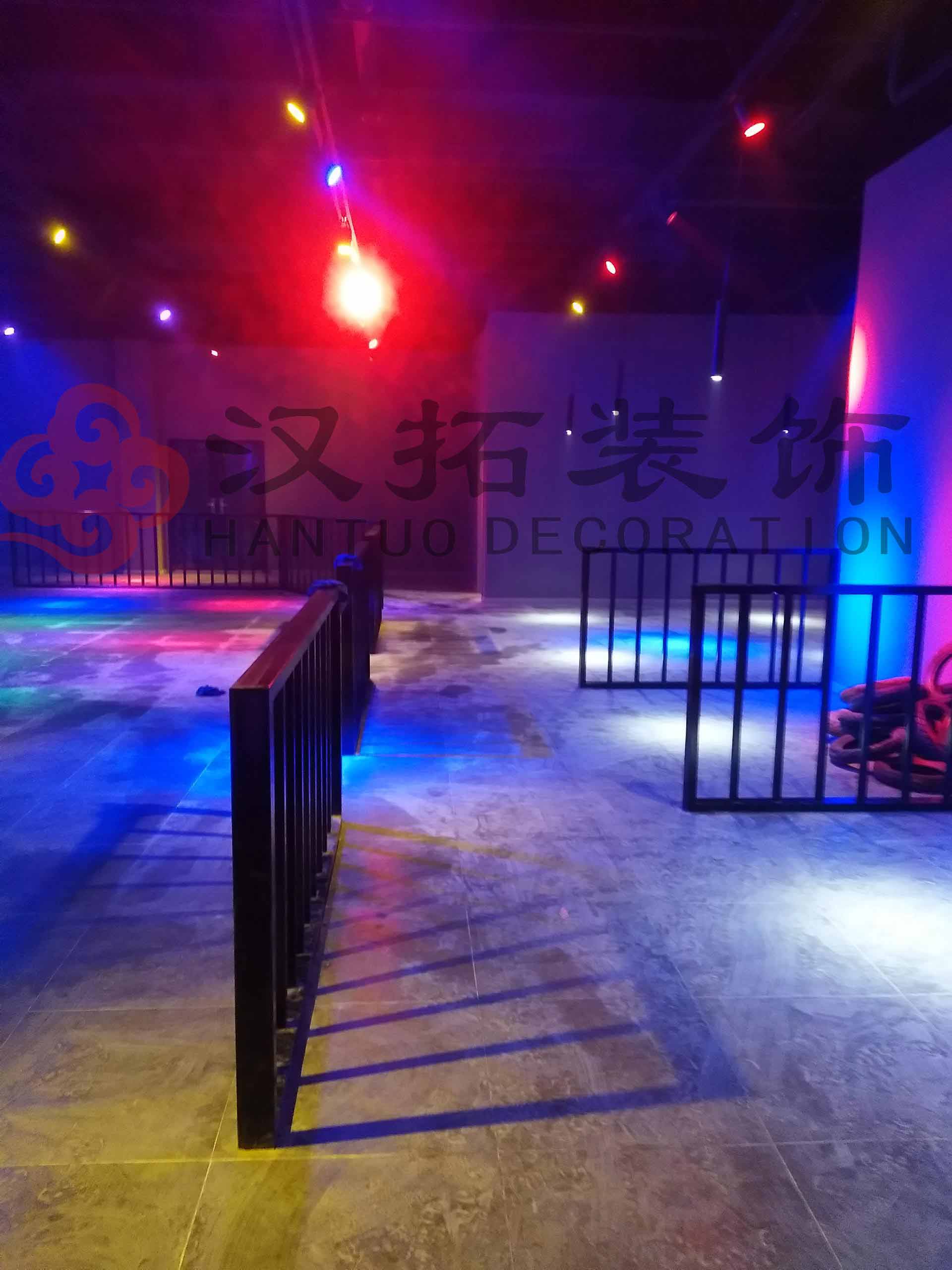 施工進(jìn)行時(shí)——友客音樂烤吧現(xiàn)場(chǎng)燈光效果圖